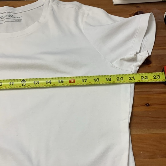 Eddie Bauer NWOT short sleeve, bright white T-shirt, 100% cotton - Picture 7 of 9